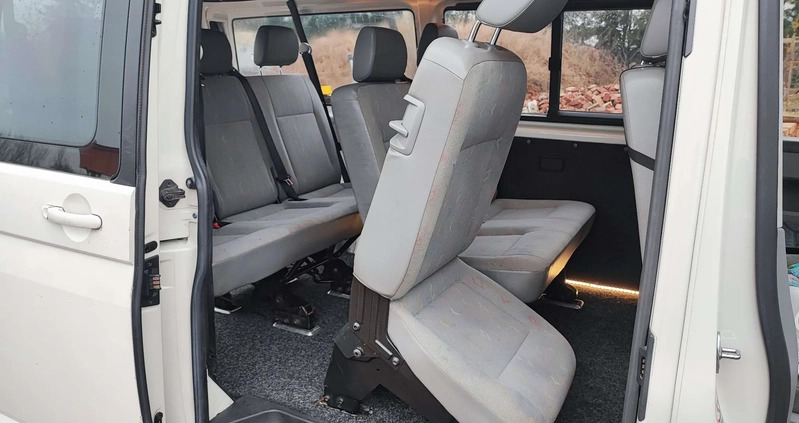 Volkswagen Caravelle cena 31500 przebieg: 352592, rok produkcji 2007 z Ząbki małe 466